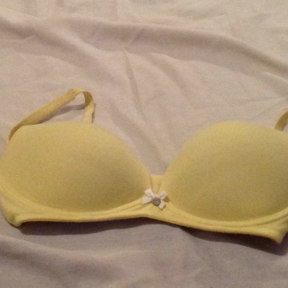 Light yellow Bra